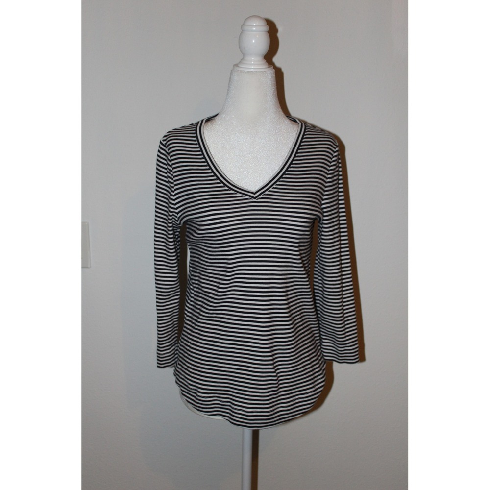 Chico's Size 0 Pima Cotton Striped V-Neck Long Sleeve Top Black‎ White